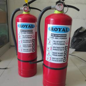 Sewa apar bali Kapasitas 6 kg Menggunakan dry chemical powder yang efektif Dilengkapi tekanan tinggi untuk penyemprotan yang maksimal Cocok buat proyek dan lokasi yang berisiko kebakaran Sewa di hitung harian atau bulanan Jika isi terpakai, ada tambahan biaya refille 200.000 Stok ada 4 unit Jaminan sewa KTP atau SIM Harga belum termasuk ONGKIR Gudang : Jl Pura Demak Barat No 168X Denpasar - Bali Telepon : 0811 39 5454