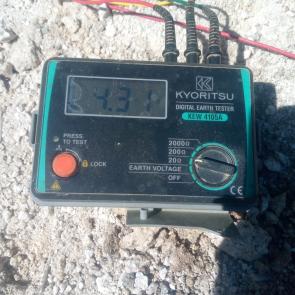 Sewa Alat ukur grounding bali Cocok di gunakan untuk tes / ukur hasil pembuatan grounding Hanya untuk wilayah bali Jaminan sewa KTP atau SIM Harga belum termasuk ONGKIR Gudang : Jl Pura Demak Barat No 168X Denpasar - Bali Telepon : 0811 39 5454