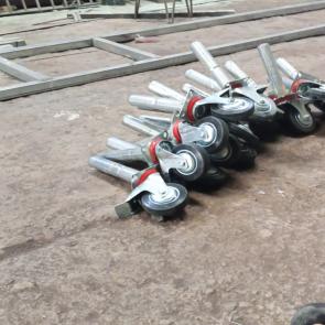 Sewa roda scaffolding Untuk memudahkan pekerjaan, tanpa harus bongkar pasang bisa langsung dorong ke lokasi yang di inginkan Hanya untuk wilayah bali Jaminan sewa KTP atau SIM Harga belum termasuk ONGKIR Gudang : Jl Pura Demak Barat No 168X Denpasar - Bali Telepon : 0811 39 5454
