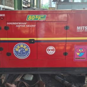 Sewa genset 80 KVA Spesifikasi genset SBB : Kapasitas 80 Kva3 Phase silent50 meter kable listrikInstalasi kabel ke panel utama24 jam stanby call teknisiBahan bakar Solar8 jam kerja Telepon / Wa 0811 39 5454 Atau datang langsung Gudang Jl. Pura Demak Barat No 168X Denpasar Bali